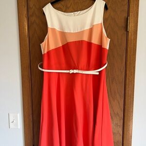 Colorblock Sleeveless Dress with Belt